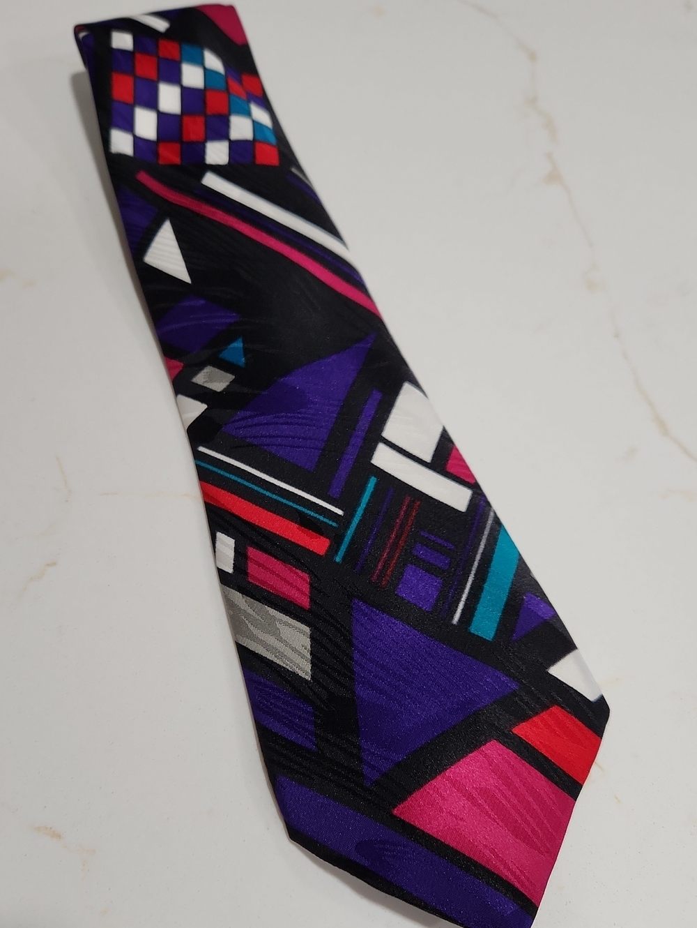 bebe Men's Abstract Geometric Tie in Black, Purple, Pink, Red & Teal